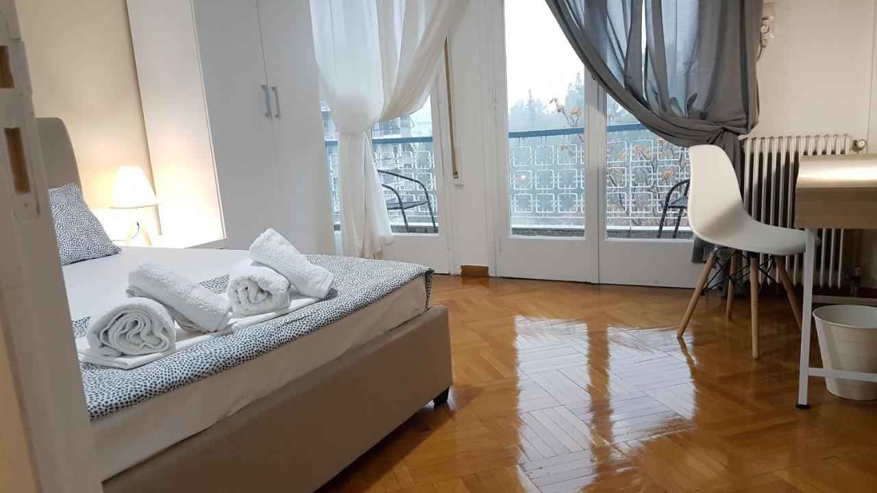 Apricot Apartment - Athens Center, 6 Bd, 2.5 Bath Esterno foto