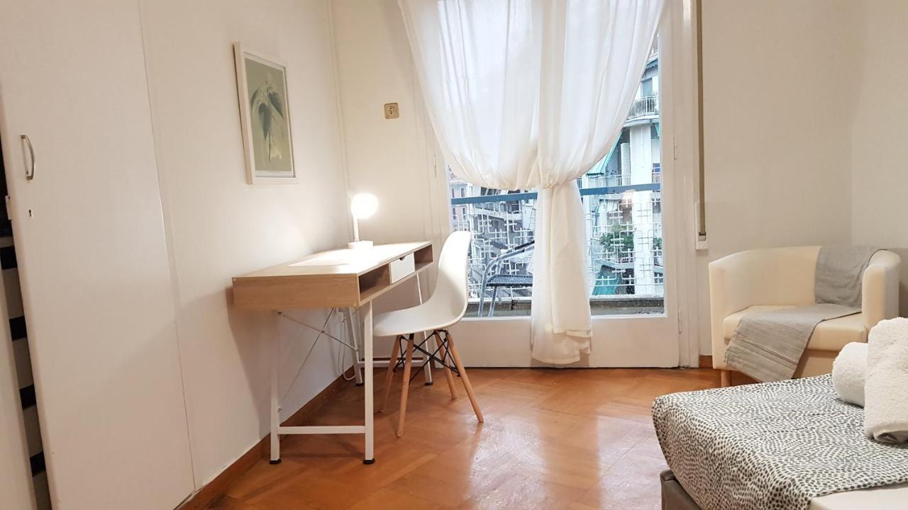 Apricot Apartment - Athens Center, 6 Bd, 2.5 Bath Esterno foto