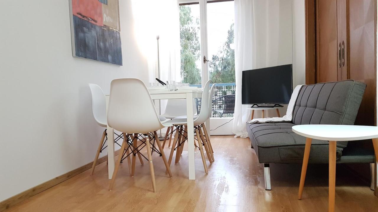 Apricot Apartment - Athens Center, 6 Bd, 2.5 Bath Esterno foto
